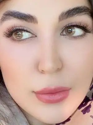 خرید لنز عسلی روشن Creamy