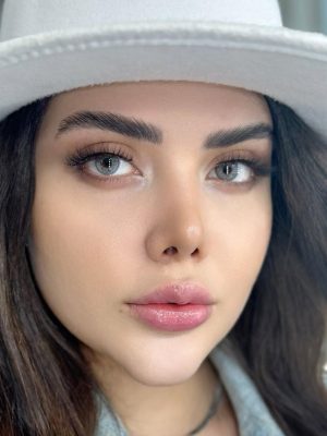 خرید لنز طوسی روشن Almond Gray