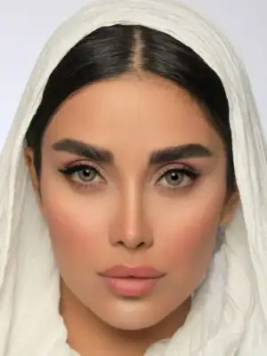 خرید لنز ایفوریا هیزل