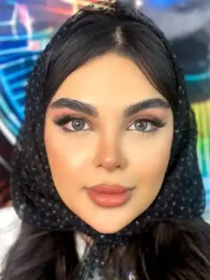 خرید لنز یونیک نیاگارا