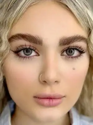 خرید لنز طوسی تیره Amelia