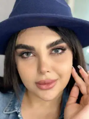 خرید لنز آیس کالر سفیر بلو