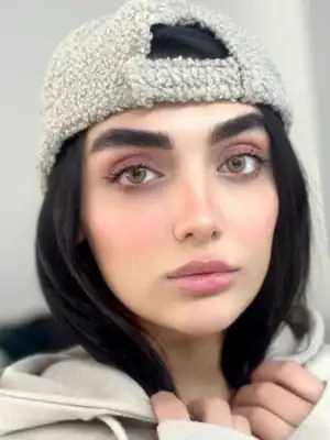 خرید لنز عسلی روشن Indiana