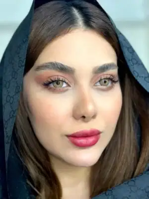 خرید لنز عسلی روشن Flamingo