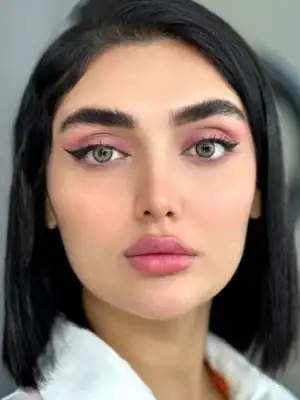 خرید لنز سبز تیره Azalea