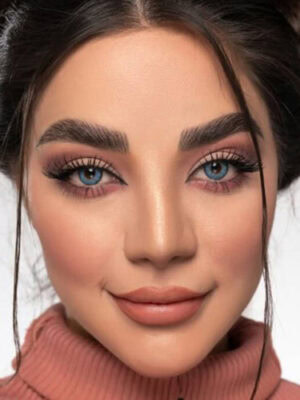 خرید لنز آبی روشن Blue
